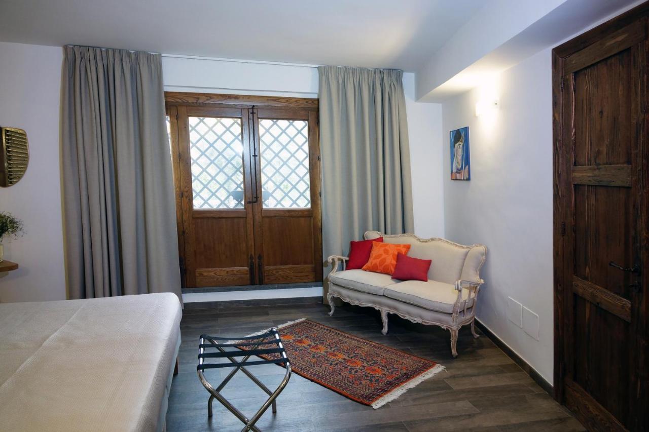 La Corte Di Bafe B&B "Slow Life" ซัฟเฟรานา เอตเนอา ภายนอก รูปภาพ